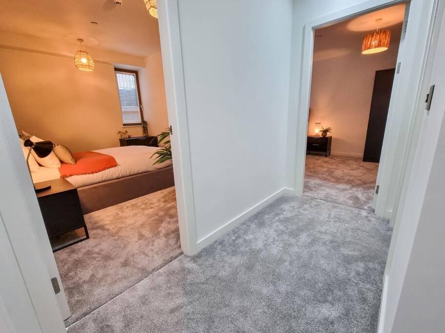 Stunning 4-Bedroom Townhouse With Free Parking Manchester Dış mekan fotoğraf